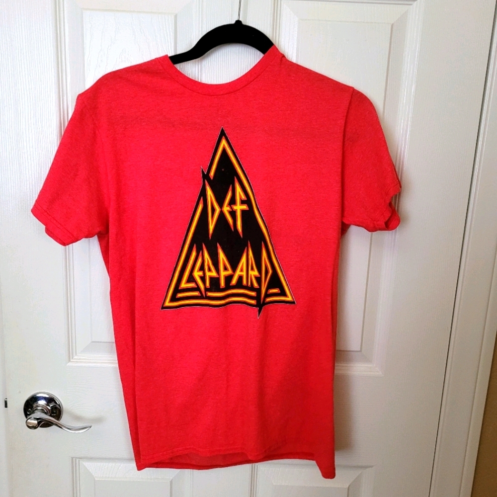 Def Leppard t shirt